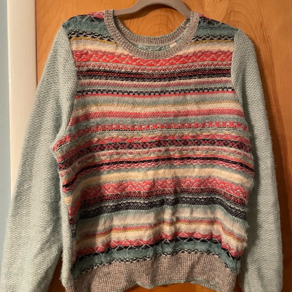 EUC Beautiful Anthropology Sweater size large